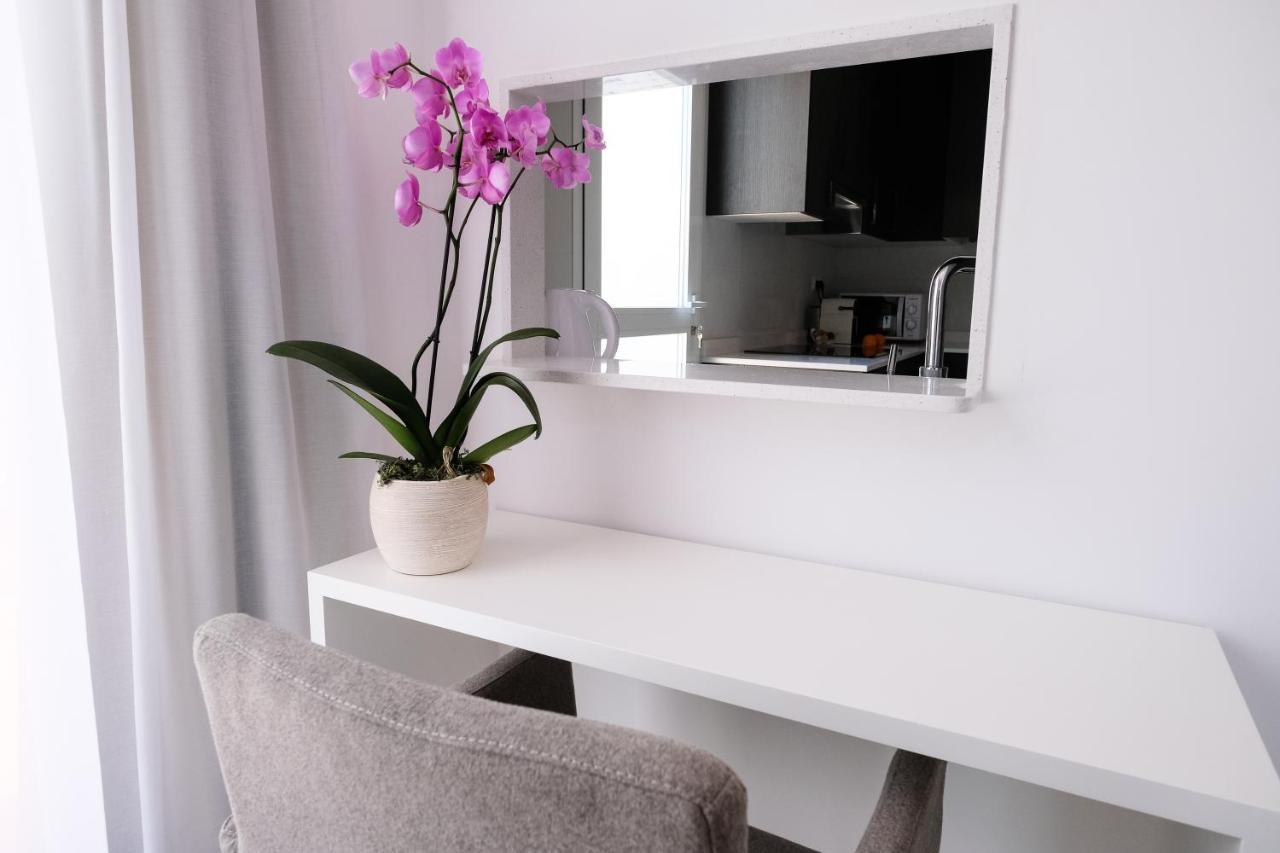 Sal Mar Suites Santa Eularia des Riu Exteriér fotografie