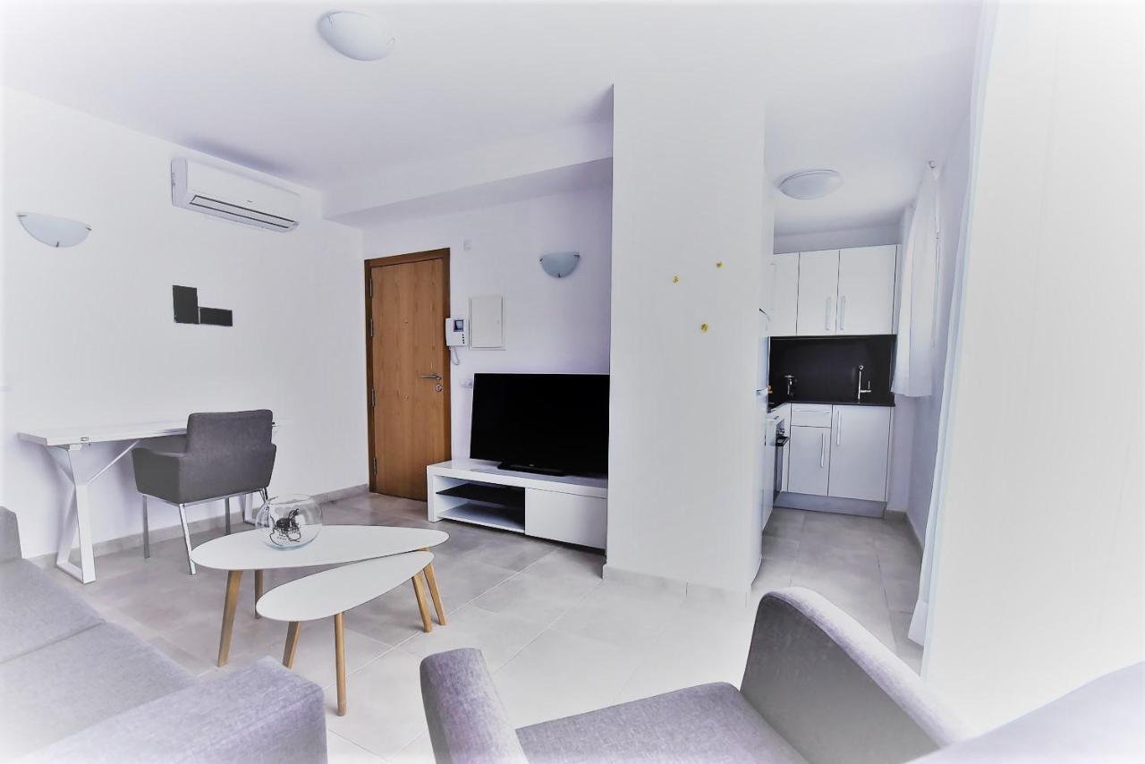 Sal Mar Suites Santa Eularia des Riu Exteriér fotografie