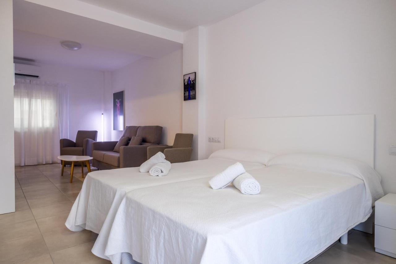 Sal Mar Suites Santa Eularia des Riu Exteriér fotografie