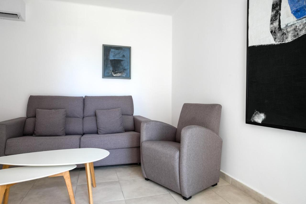 Sal Mar Suites Santa Eularia des Riu Exteriér fotografie
