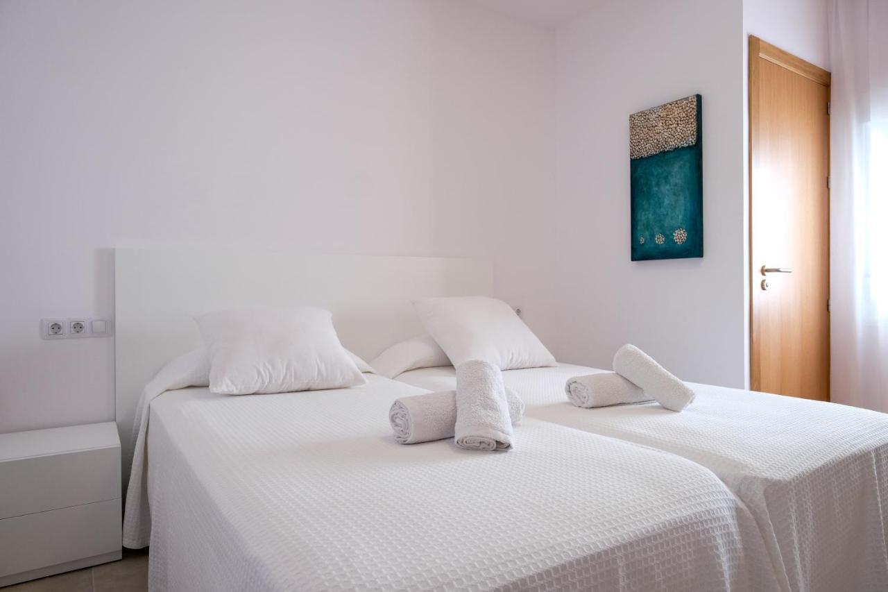 Sal Mar Suites Santa Eularia des Riu Exteriér fotografie